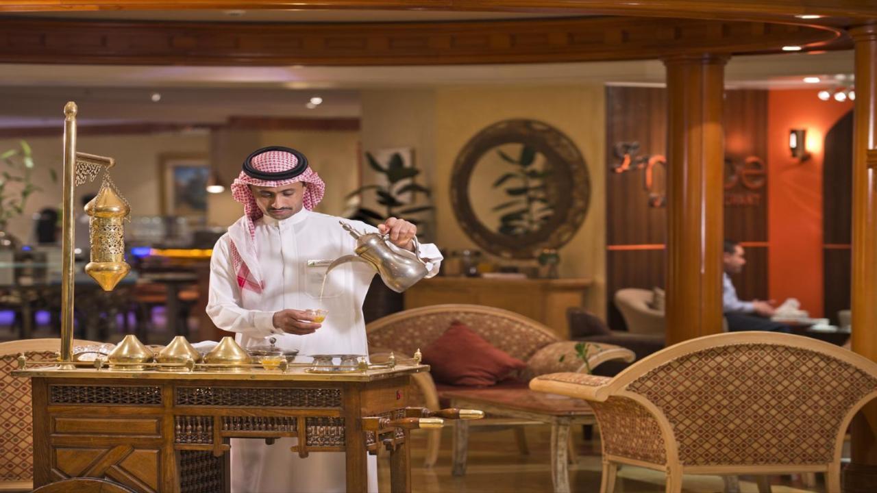 Hotel By Ihg