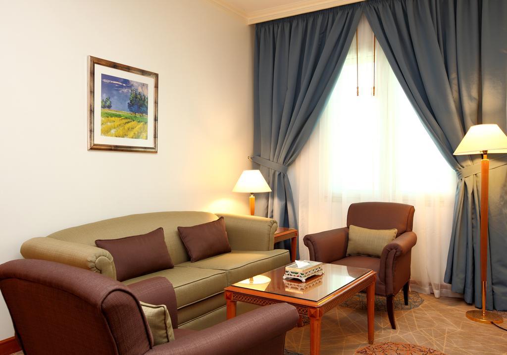 By Ihg 4* Khobar