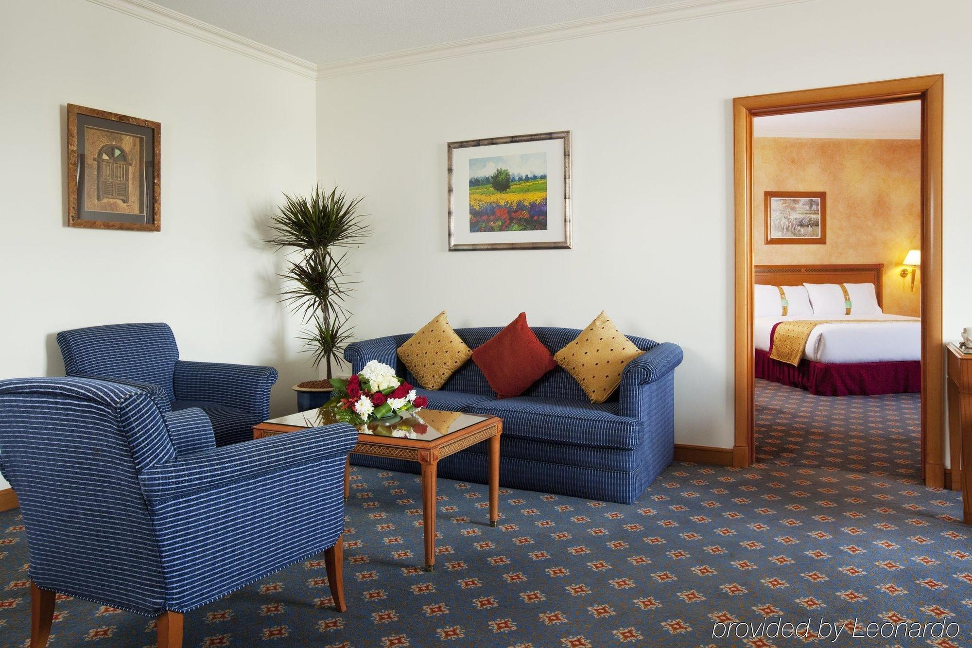 By Ihg 4* Khobar